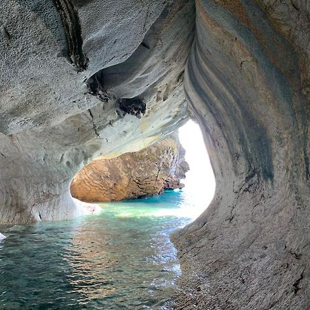 Cabana Cavernas Austral Puerto Sanchez Villa Exterior foto